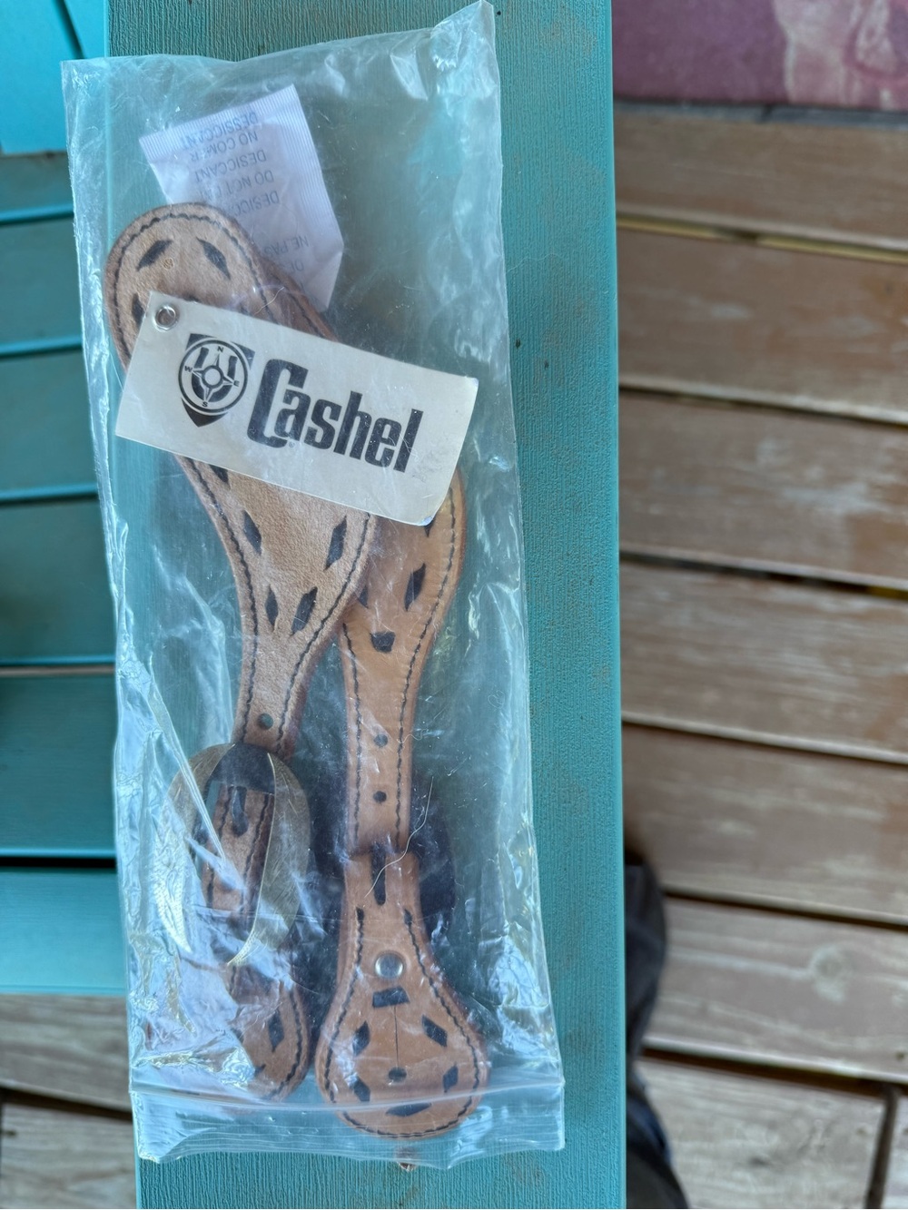 Cashel spur straps